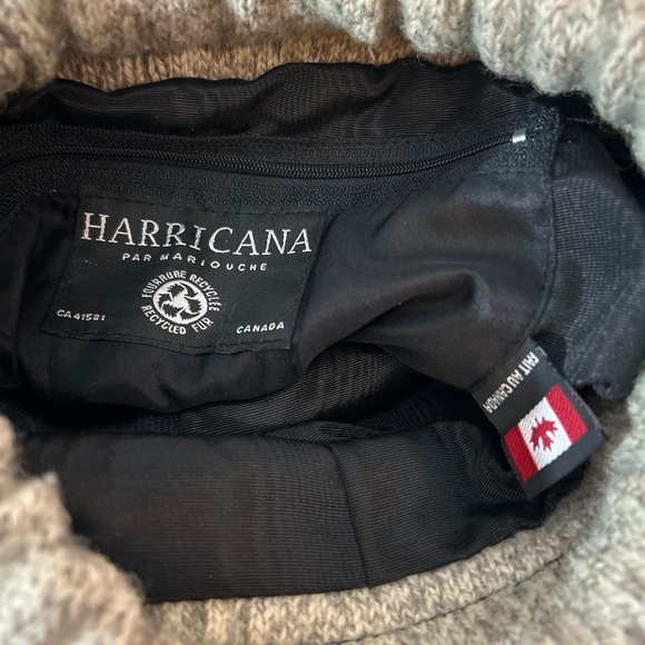Harricana fur and wool back pack purse. Made in Canada - Picture 9 of 11